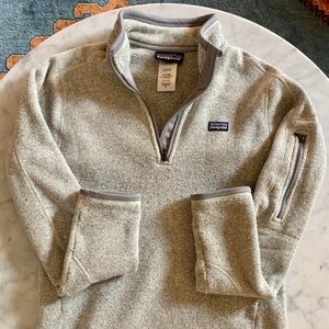 heather grey patagonia 1/4 zip “better sweater”